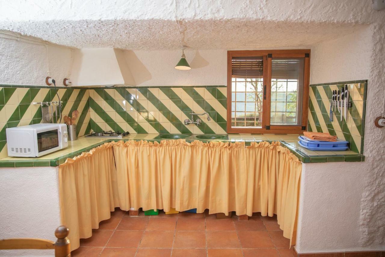 Cuevas El Torriblanco Guest House Gorafe Exterior photo
